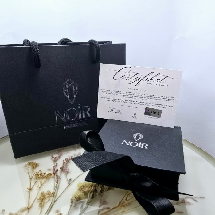 Opakowanie biżuterii z kamieni naturalnych NOiR